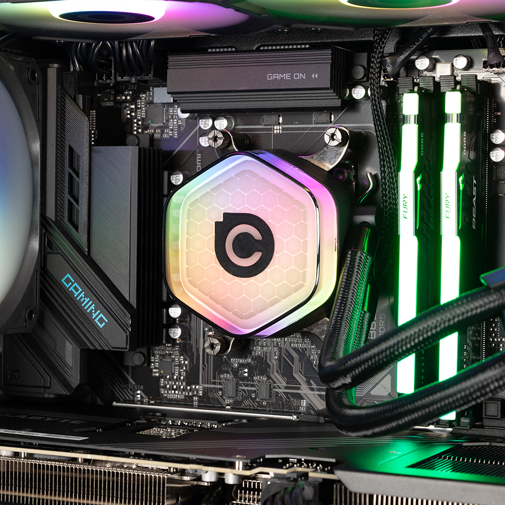 The CPU cooler block installed on the CPU