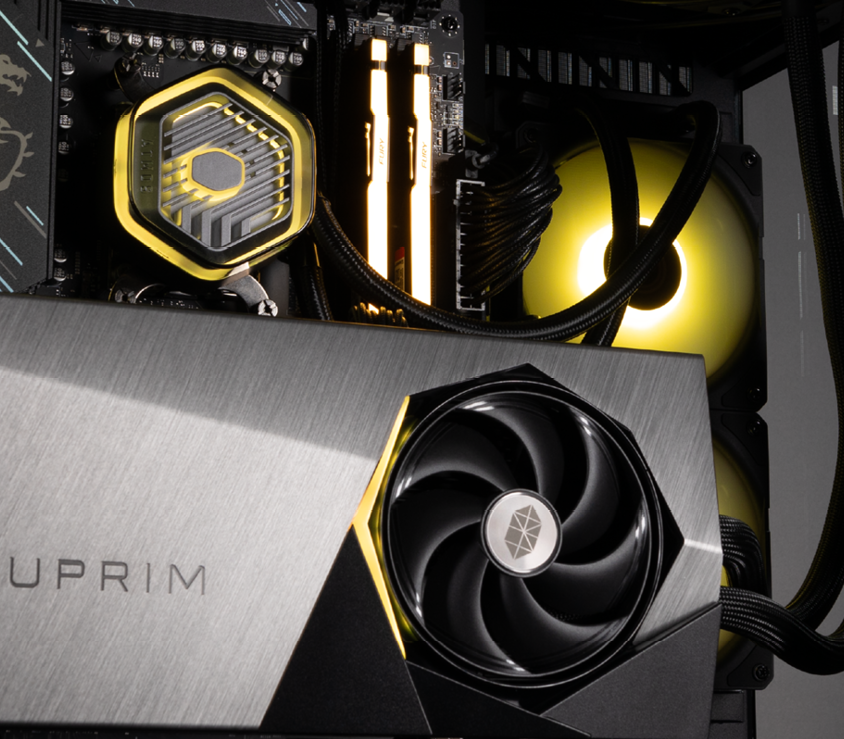 A side view of the Vantage Icon PC with the GPU, CPU block and RAM in view