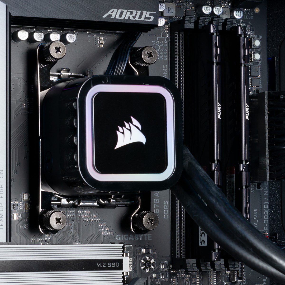 Apex Intel Core i7 RTX 5070 Ti Gaming PC