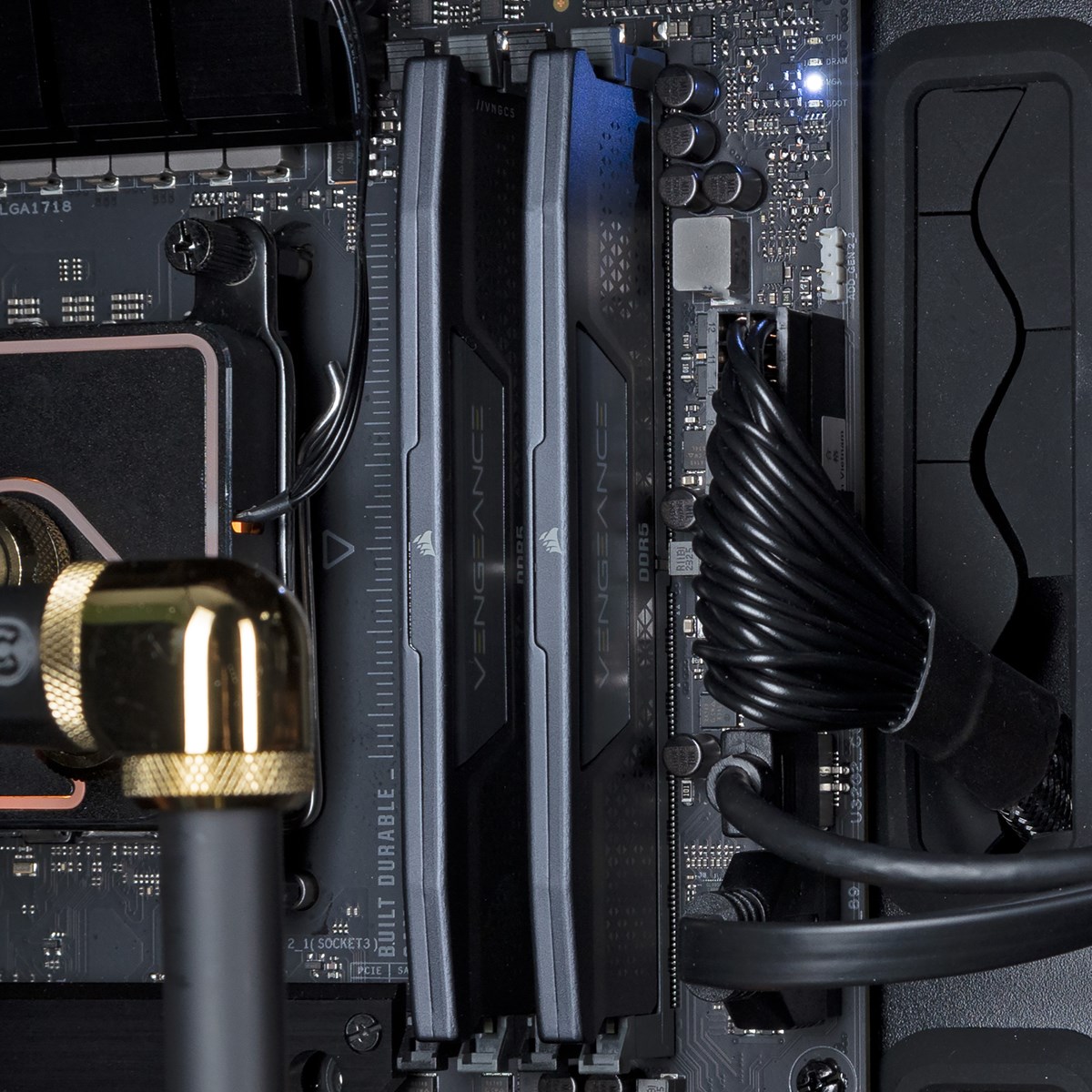 Vand Ryzen 9 RTX 5090 Water Cooled Creator PC